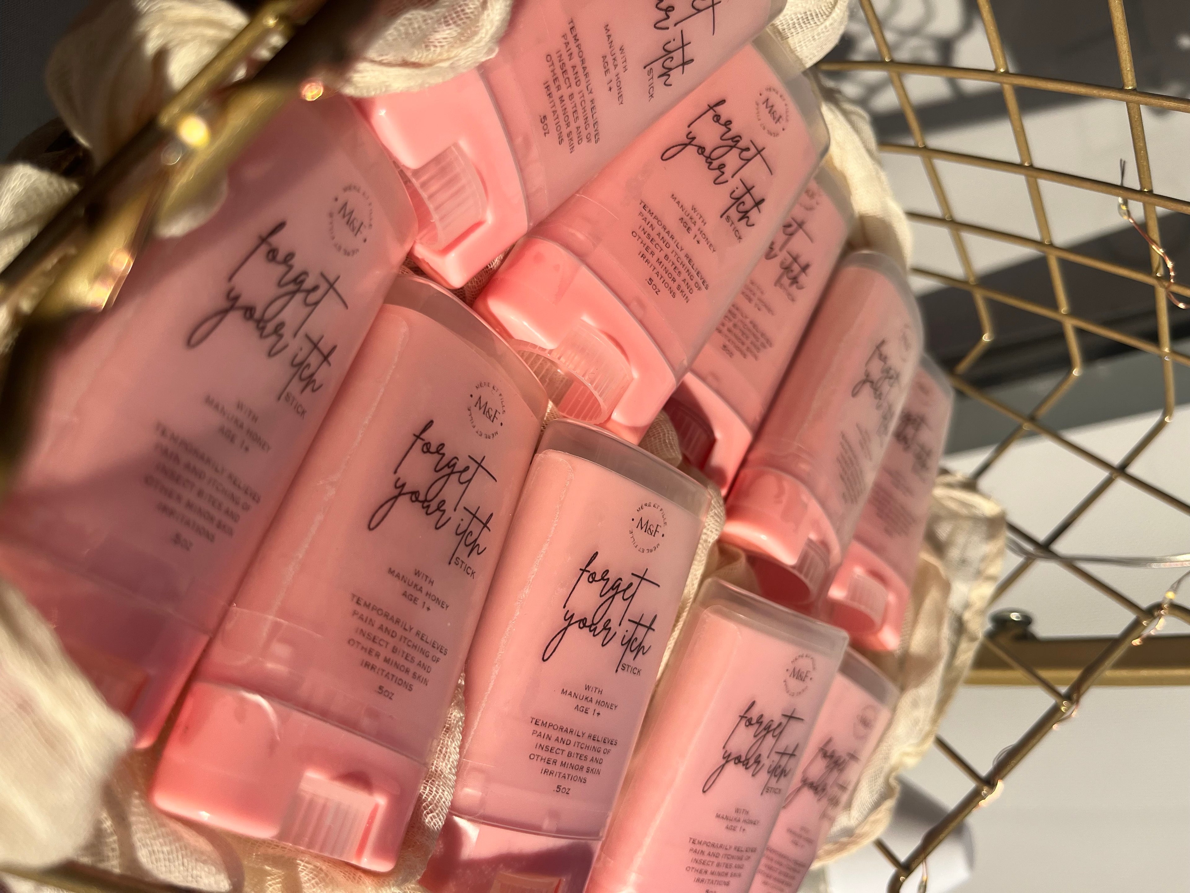 Forget Your Itch Stick – with Manuka Honey